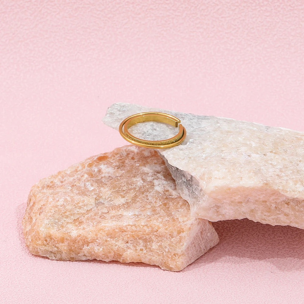 Dainty Double Layer Open Ring - Gold