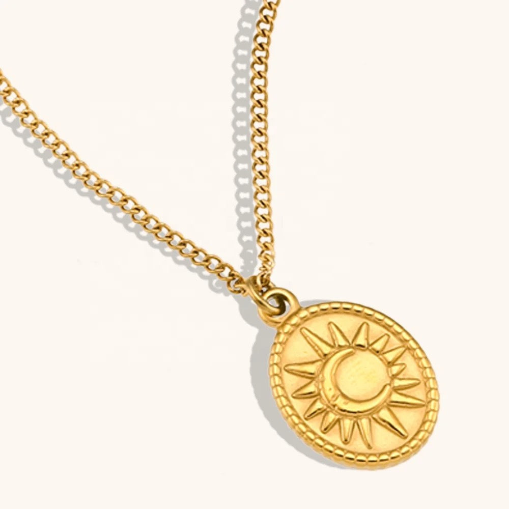18k Gold Plated Star Pendant Necklace