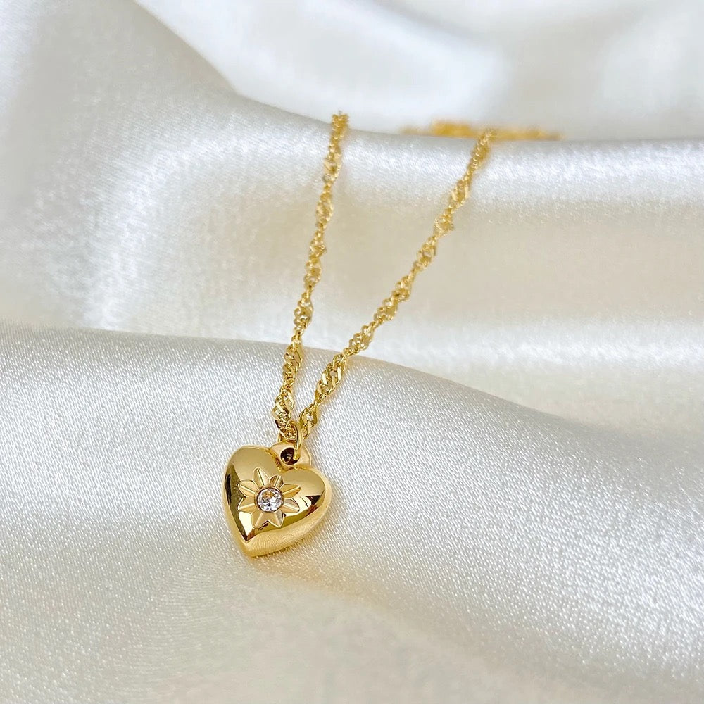 18k Gold Plated Zirconia Dainty Heart Pendant Necklace