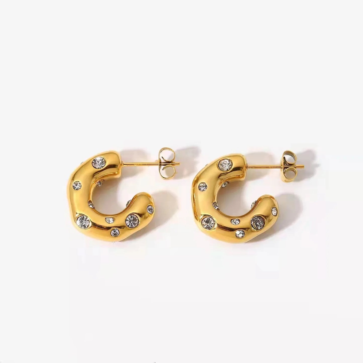 Chic Cubic Zircon Freshwater Pearl Huggies Earring