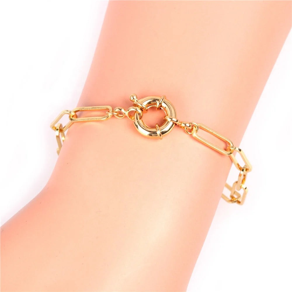 Chic Gold Link Paperclip Chain Bracelet
