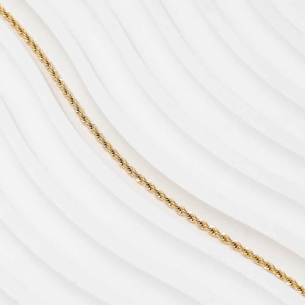 Dainty Gold Rope Chain Bracelet