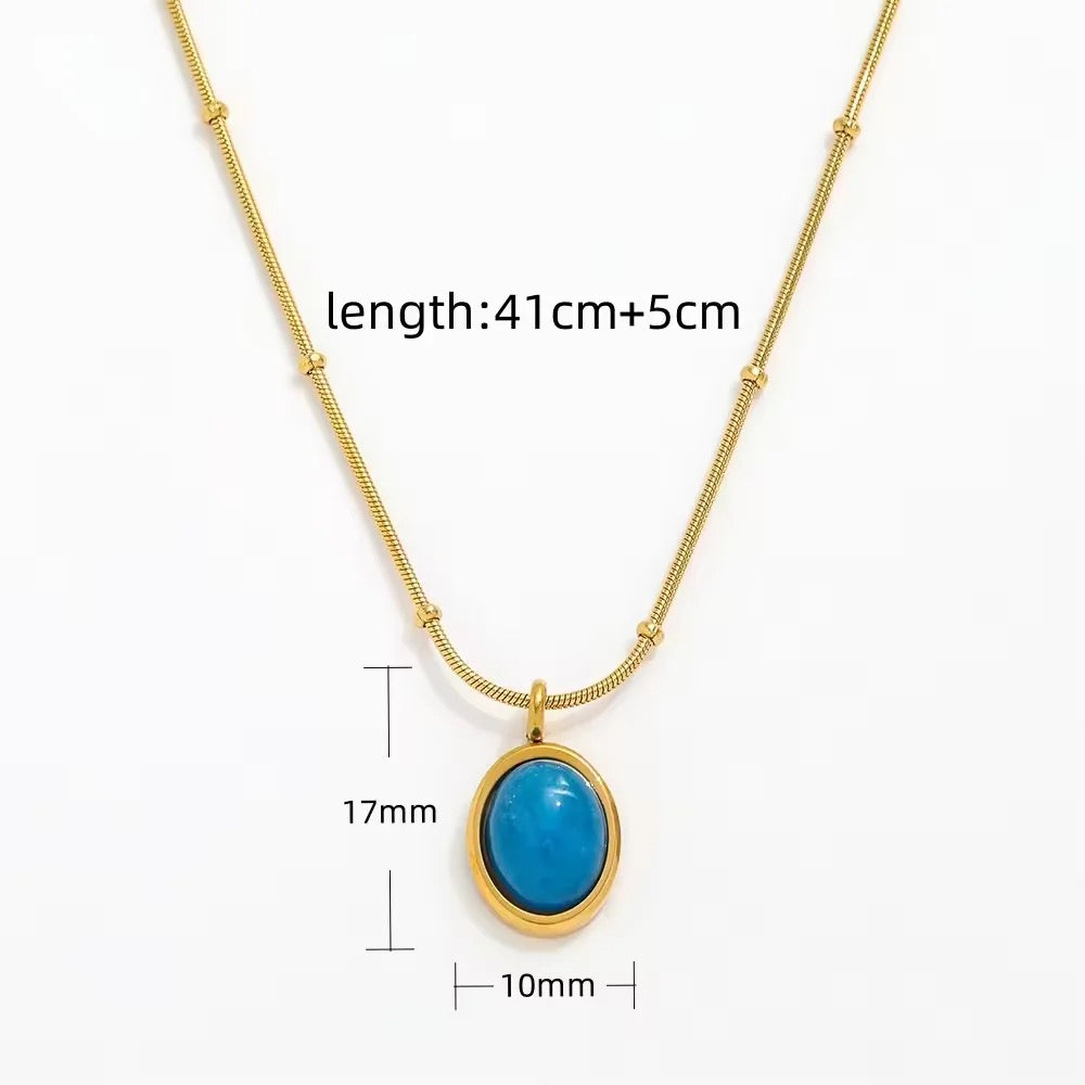 Elegant Aquamarine Stone Pendant Necklace