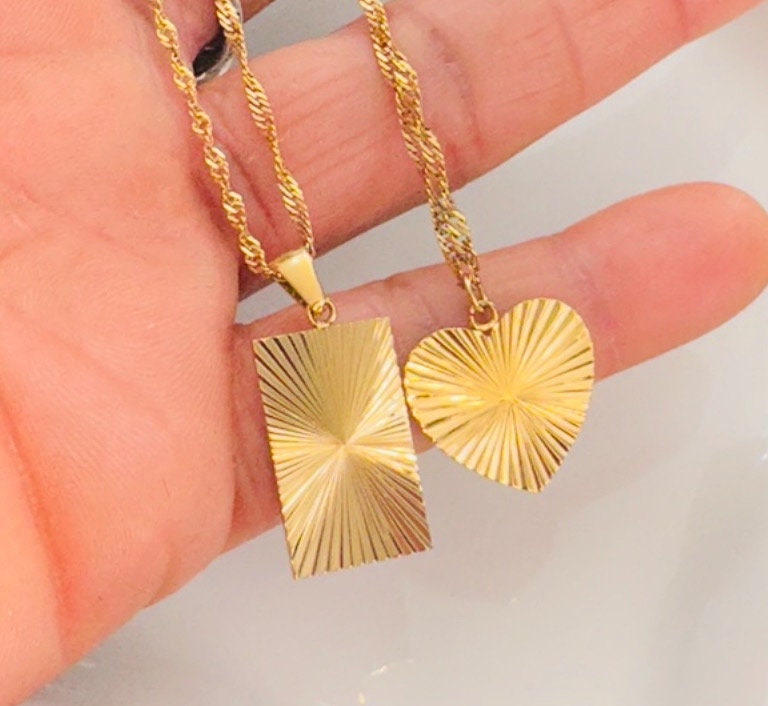 Elegant Sunshine Symbol Necklace