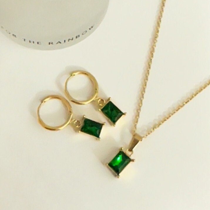 18K Gold Plated Simple Square Zircon Pendant Necklace For Women