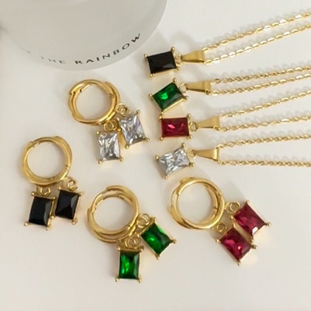 18K Gold Plated Simple Square Zircon Pendant Necklace For Women