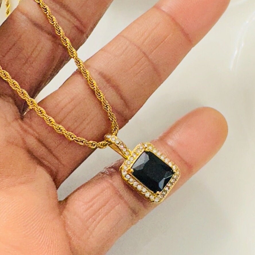 Dazzling Zirconia Pendant Necklace