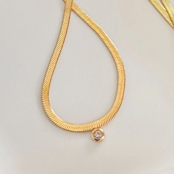 18K Thick Gold Herringbone Snake Necklace