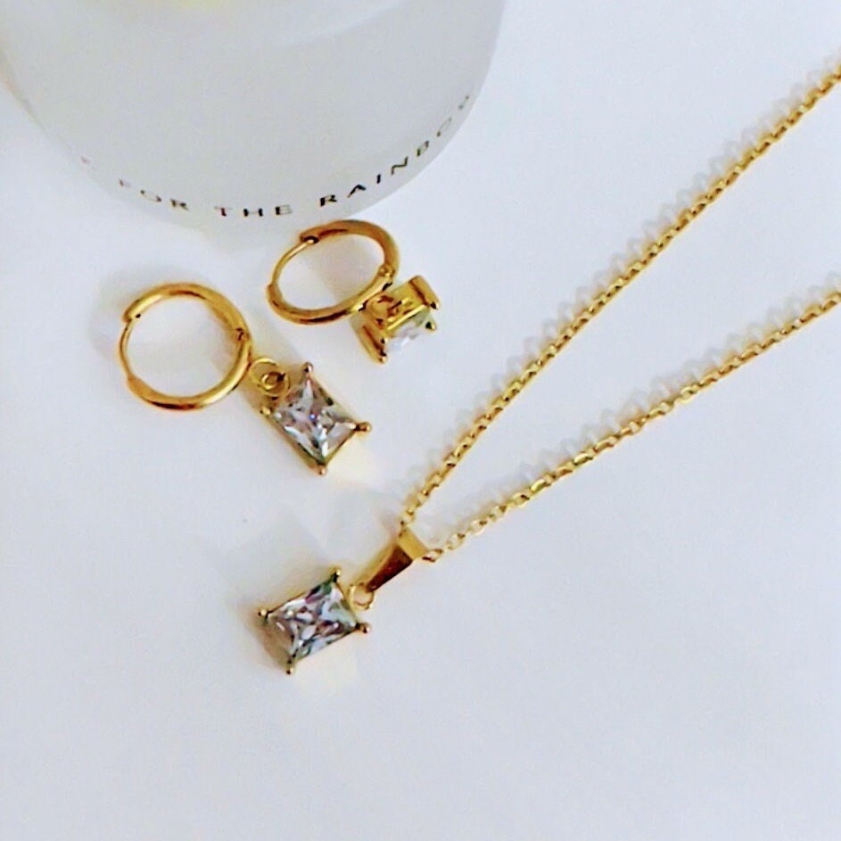 18K Gold Plated Simple Square Zircon Pendant Necklace For Women