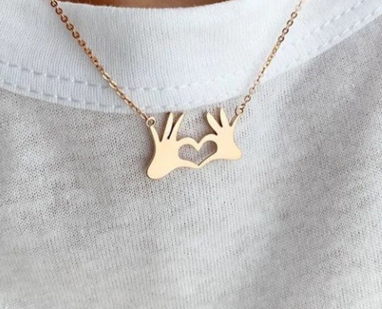 Cute Hand and Heart Gesture Pendant Necklace