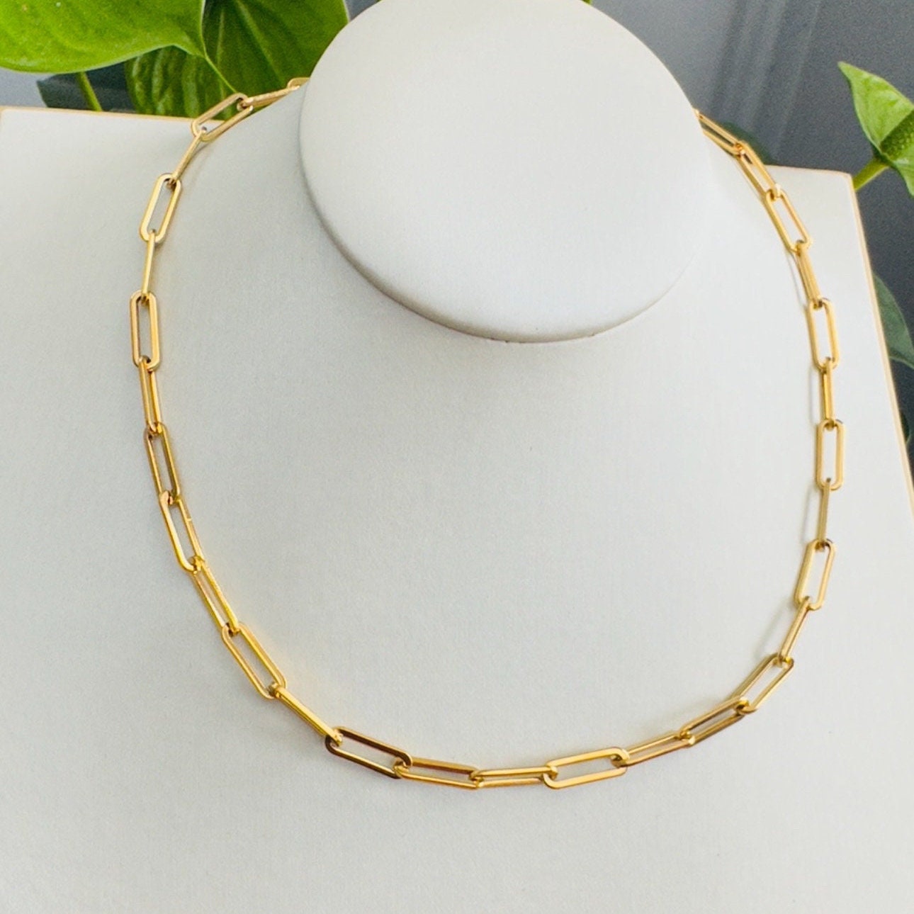 Stylish Gold Link Paperclip Necklace