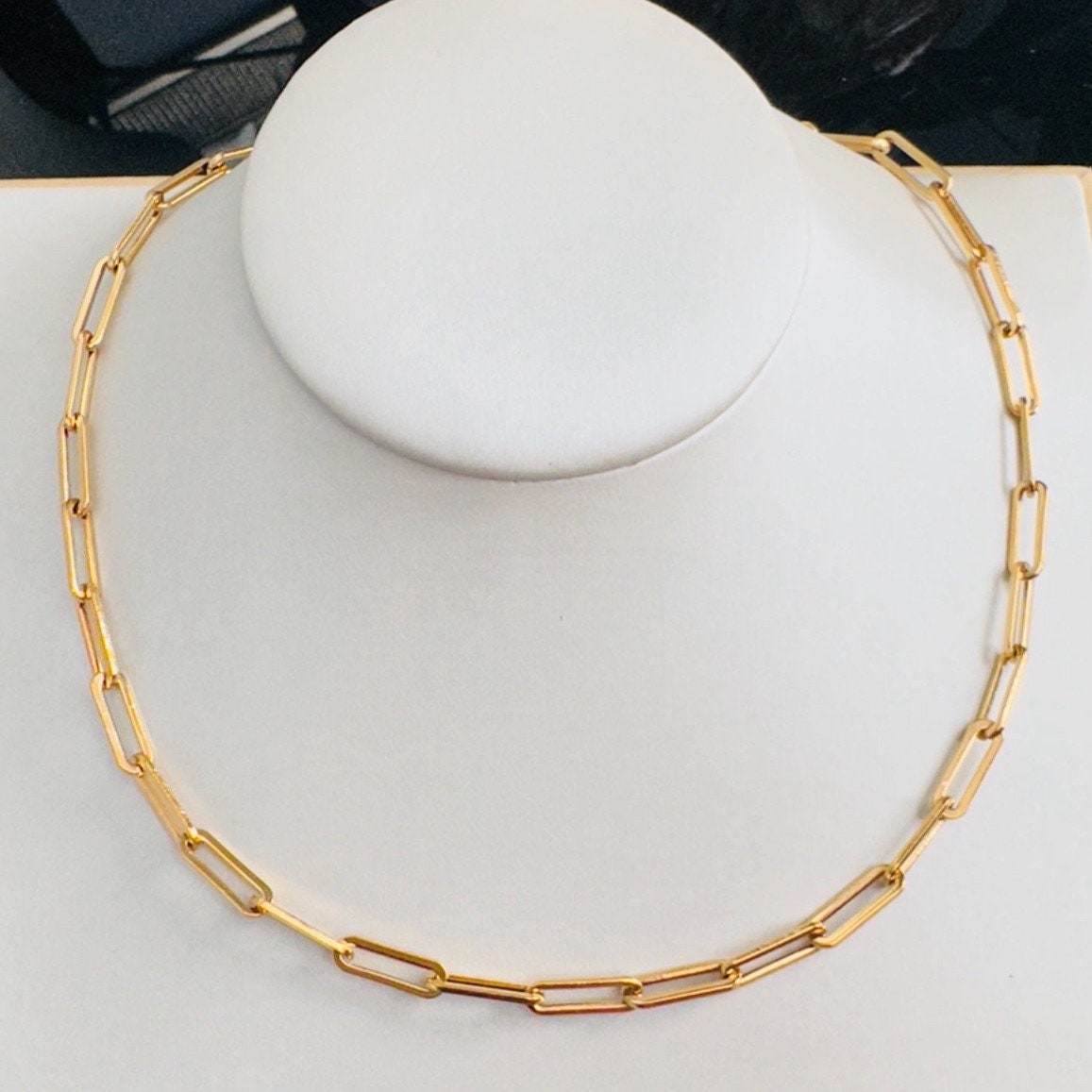 Stylish Gold Link Paperclip Necklace