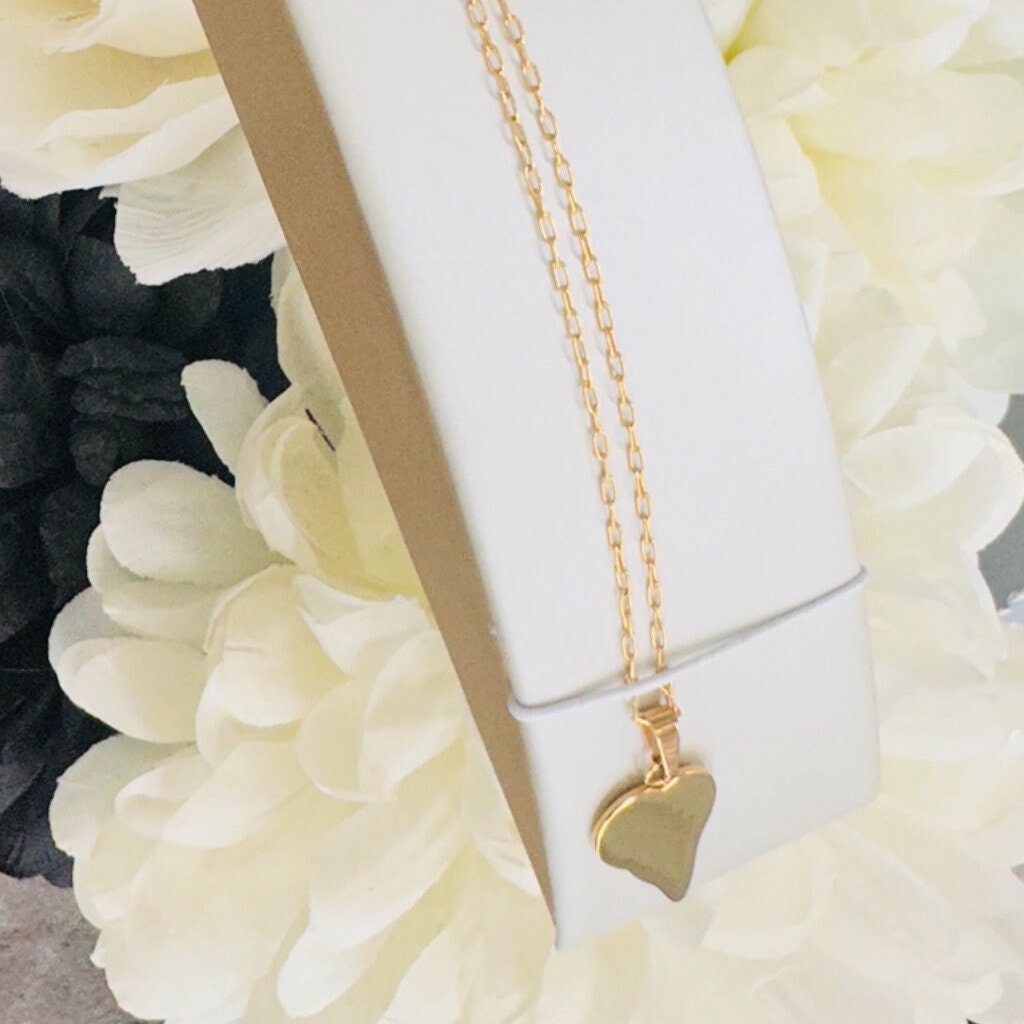 Elegant Gold Heart Minimalist Necklace