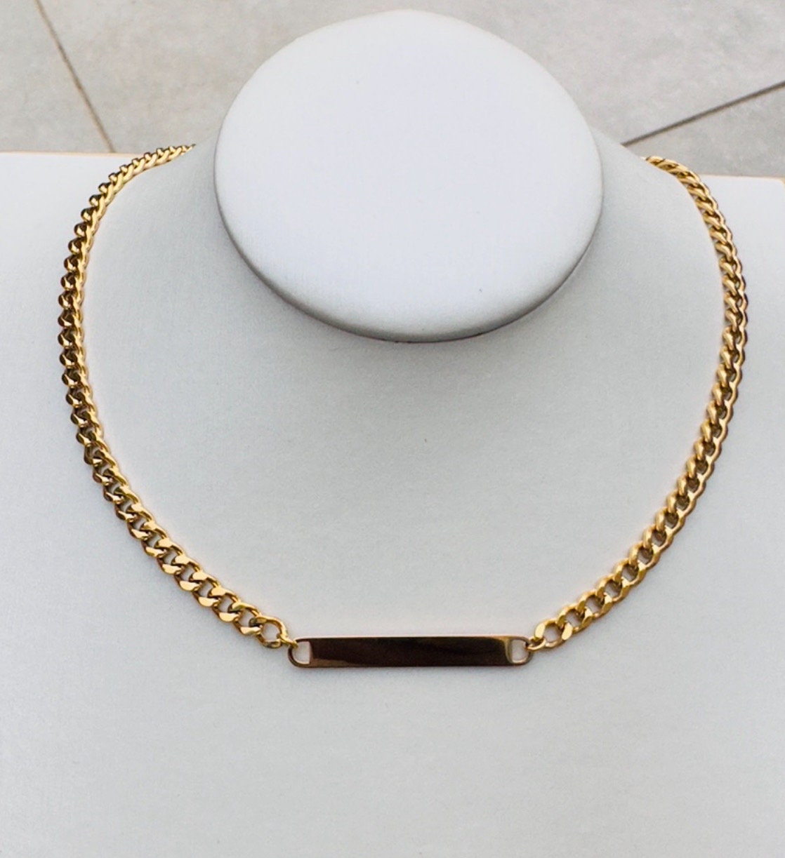 Luxurious Gold Bar Necklace