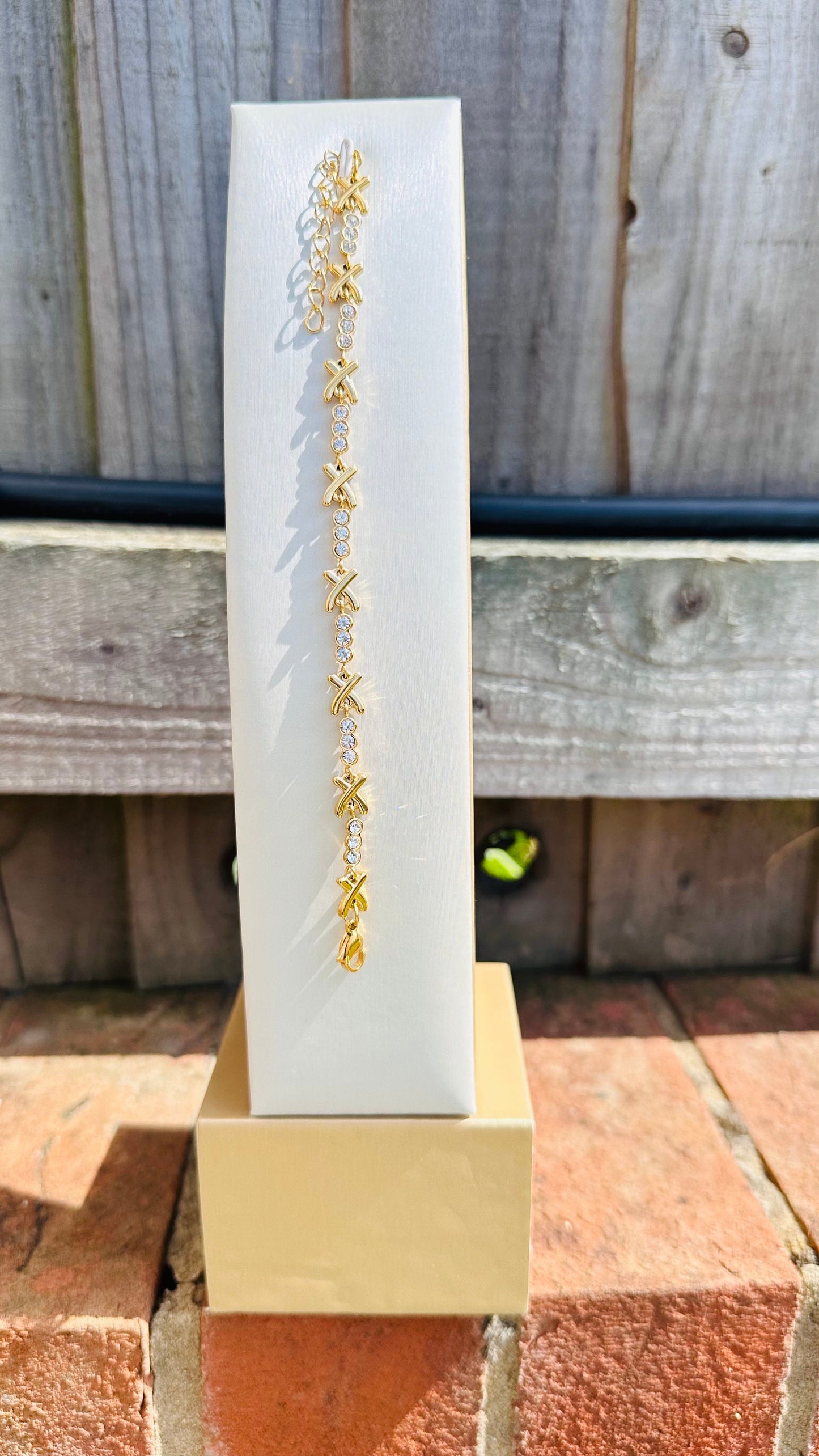 XO Gemma Gold Choker Necklace