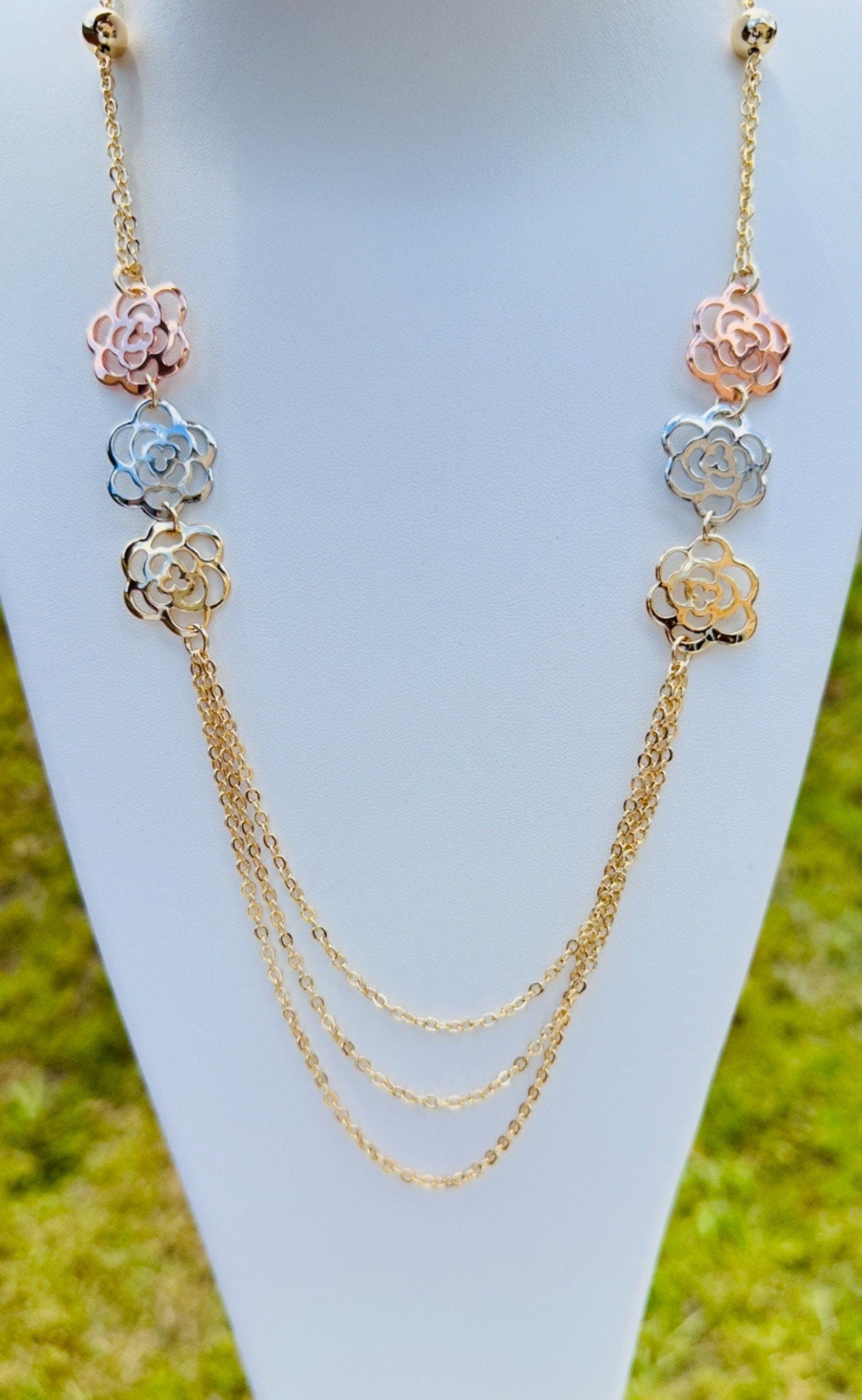Long Flower Necklace