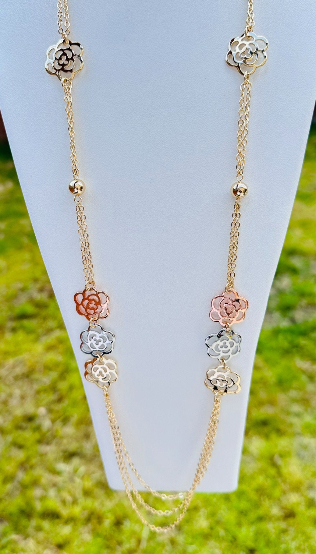 Long Flower Necklace