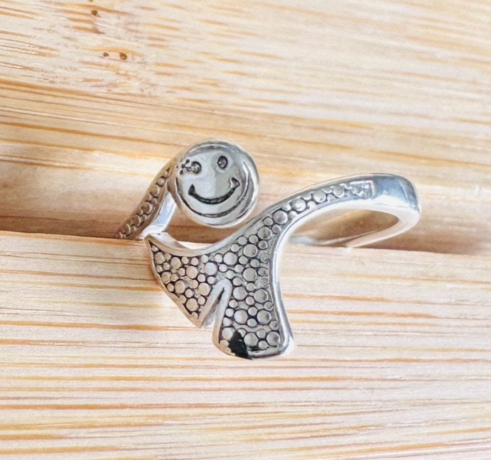 Cool Retro Signet Ring