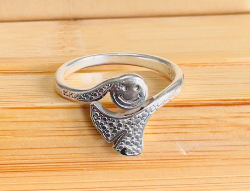 Cool Retro Signet Ring