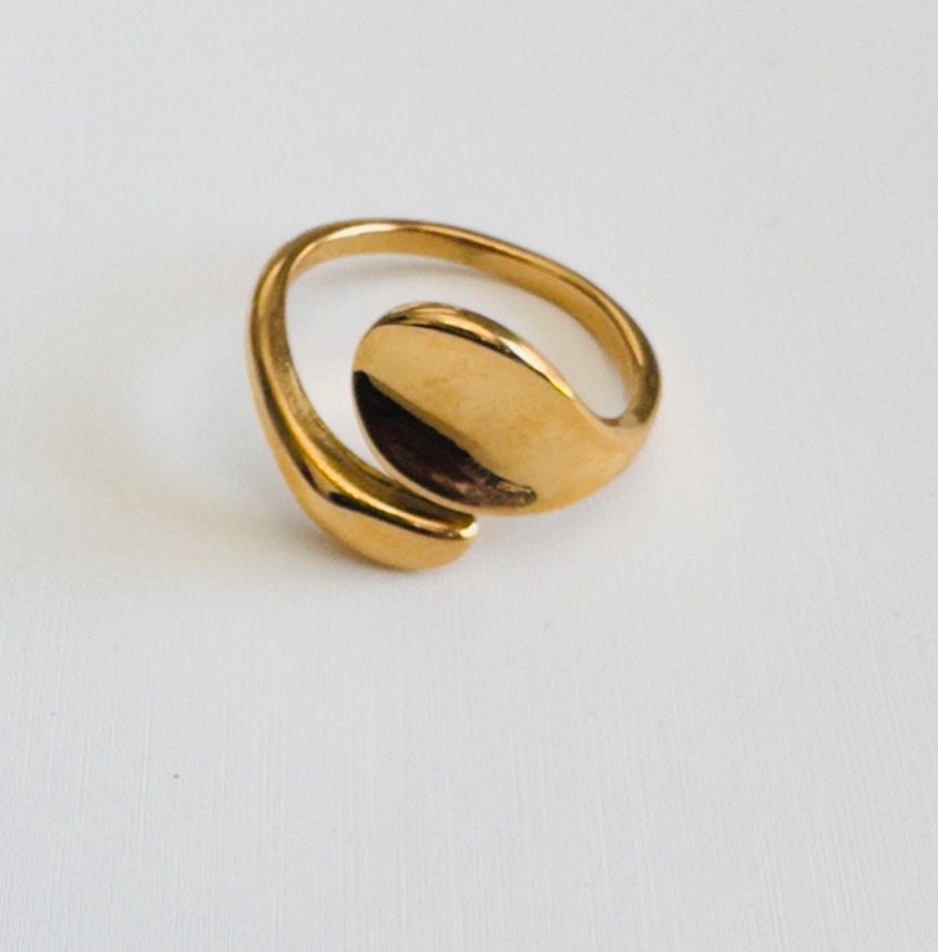 Solid Vermeil Ring - 18k Gold Plated