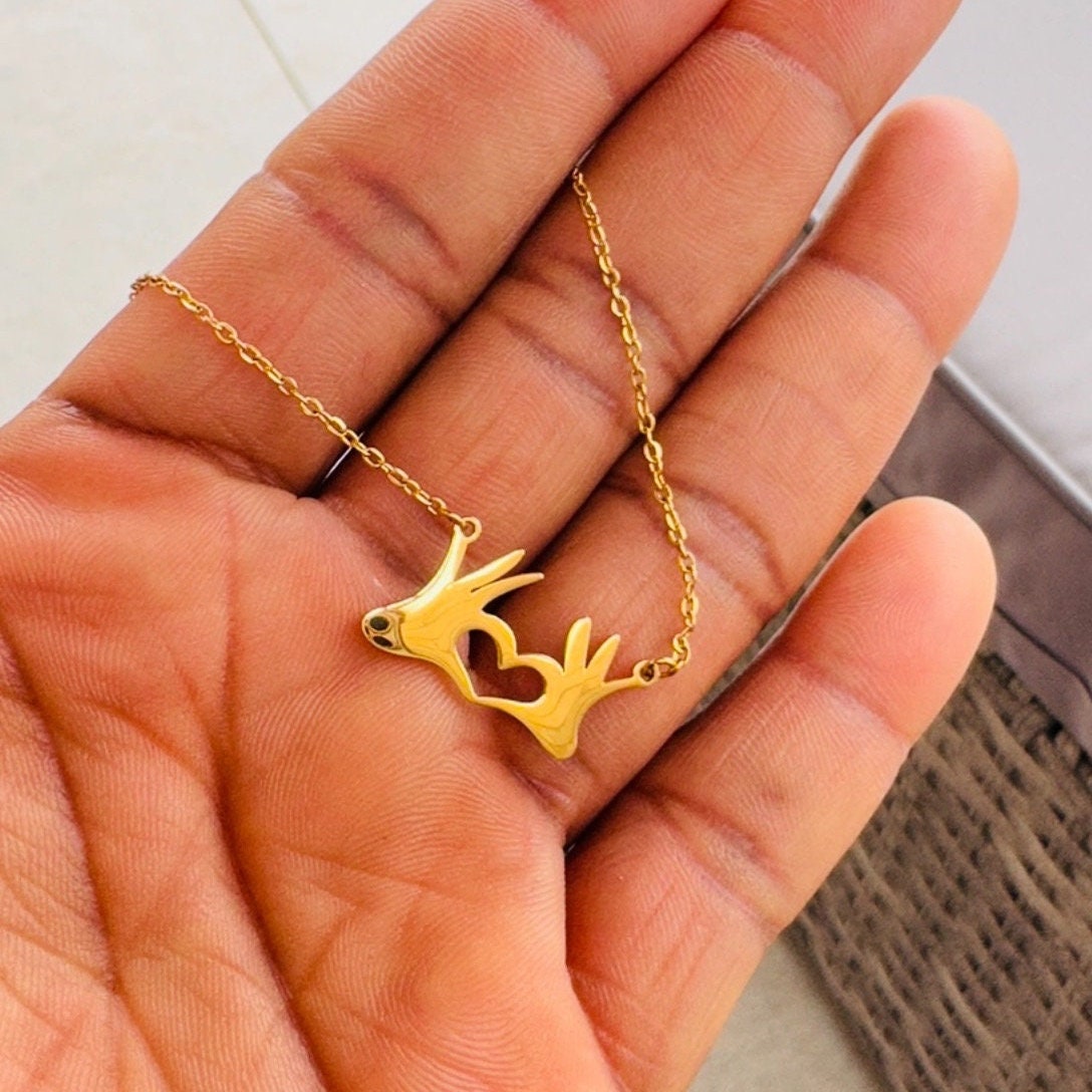 Cute Hand and Heart Gesture Pendant Necklace