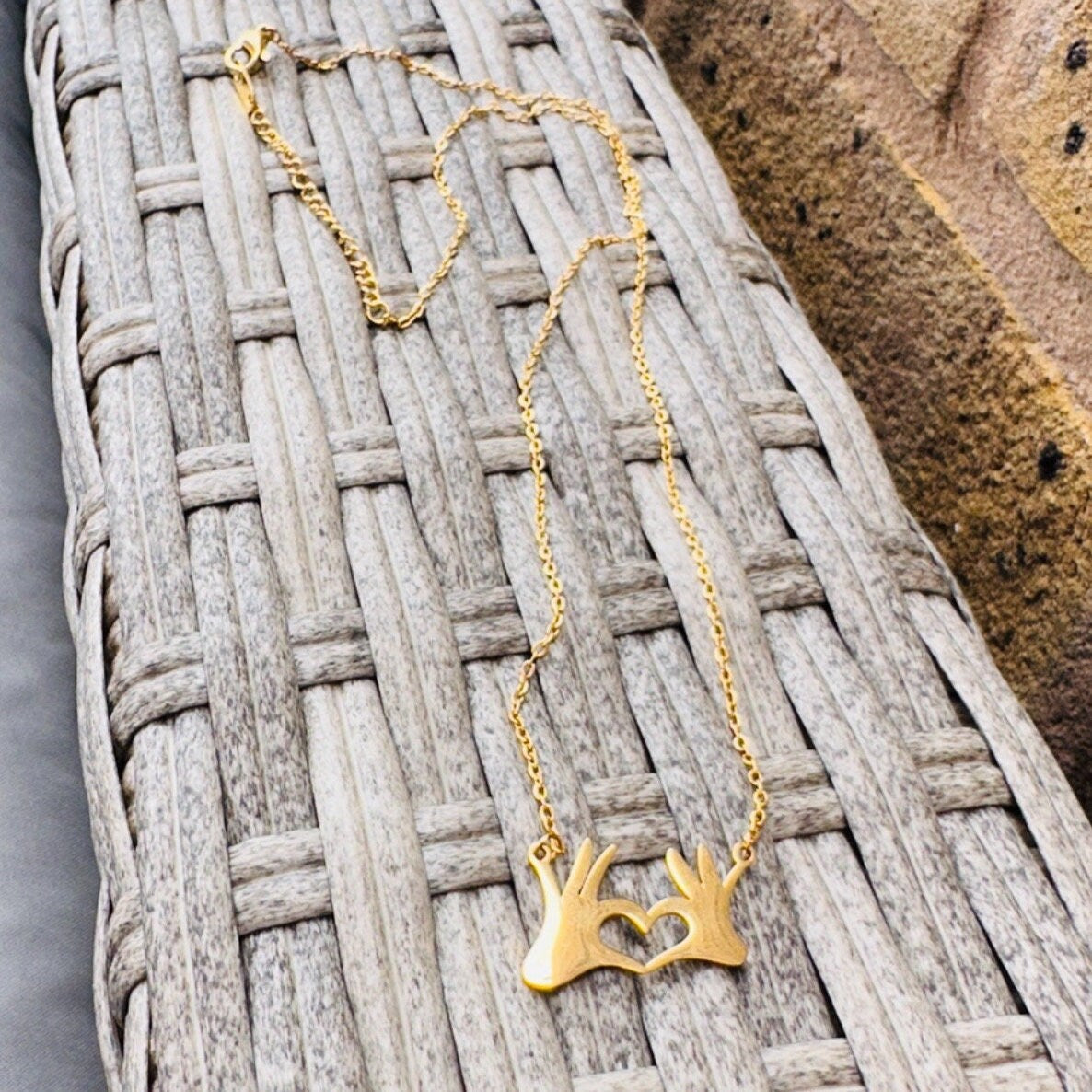Cute Hand and Heart Gesture Pendant Necklace