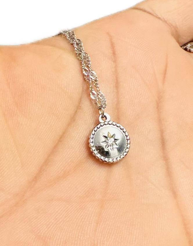 Silver Sunburst Round Pendant Twisted Chain Necklace