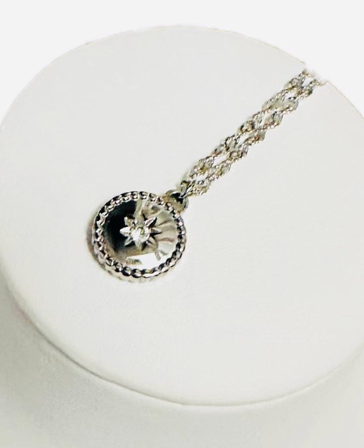 Silver Sunburst Round Pendant Twisted Chain Necklace