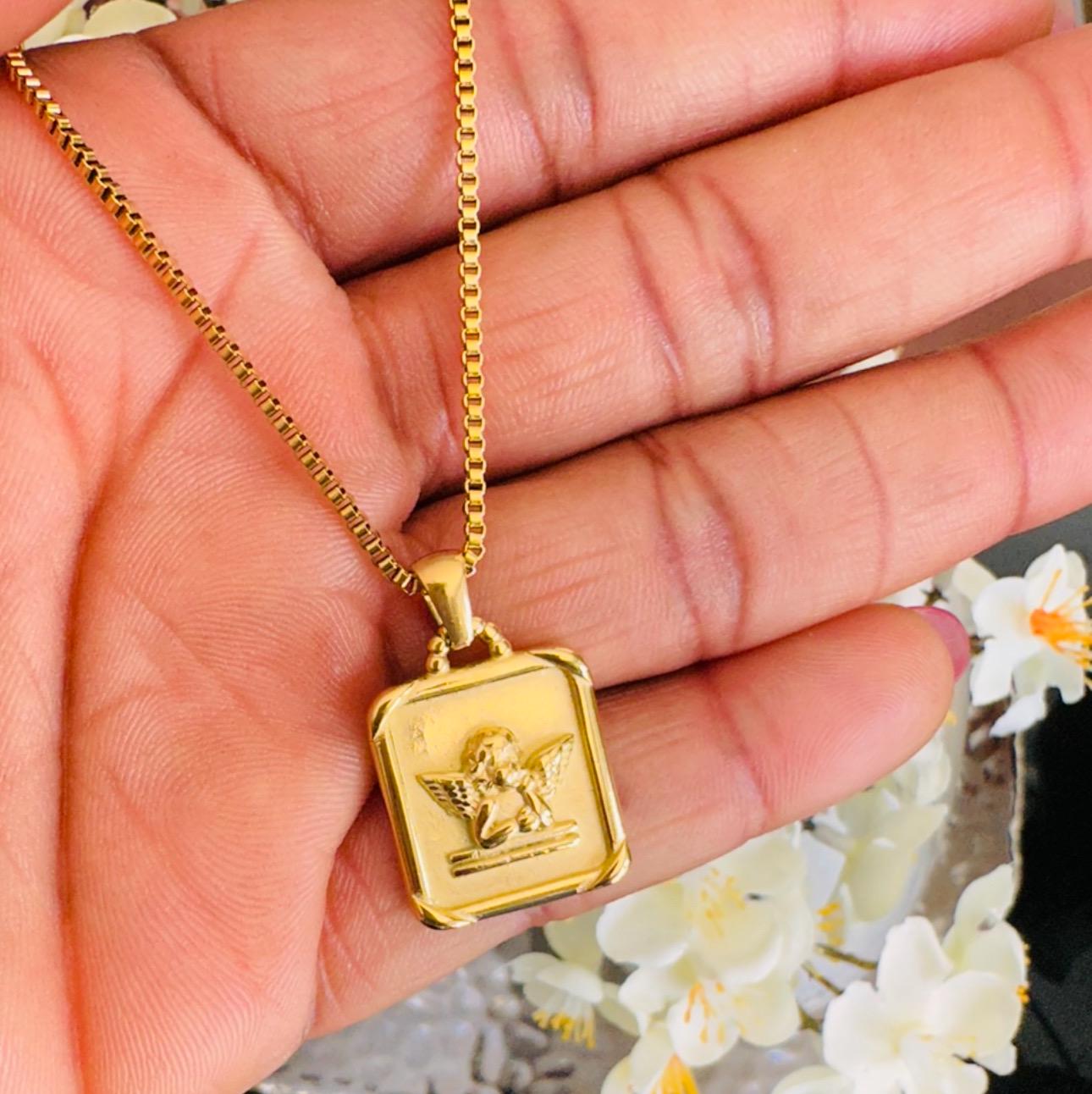 Elegant 18k Gold Pendant on Stainless Steel Necklace