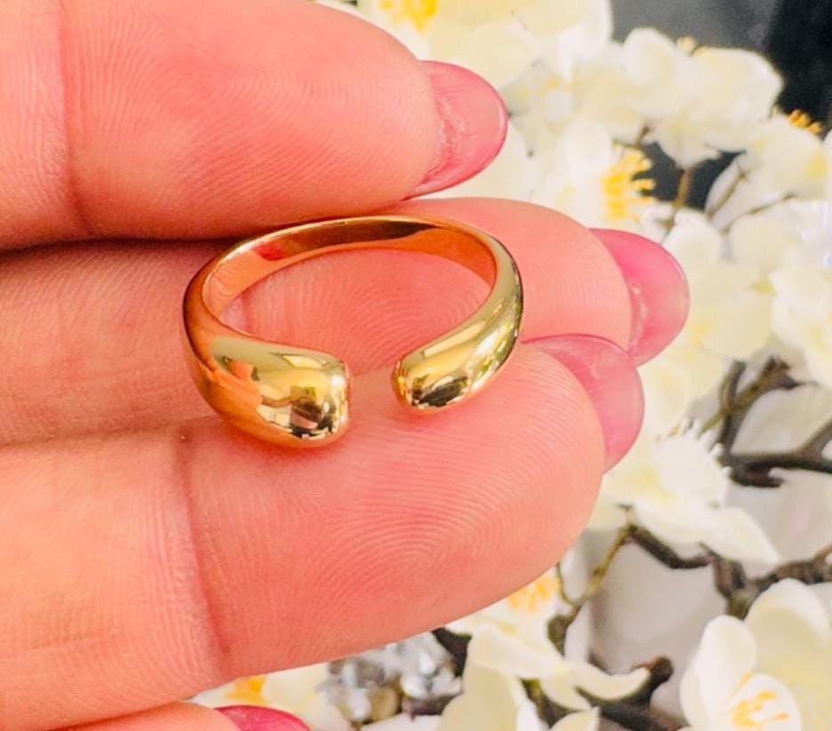Elegant Open Ball Chunky Dome Ring - Gold
