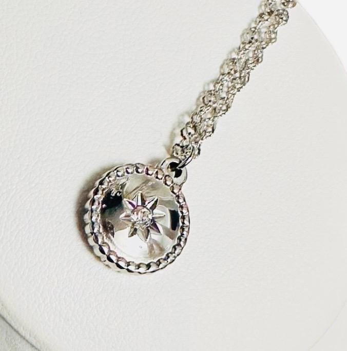 Silver Sunburst Round Pendant Twisted Chain Necklace