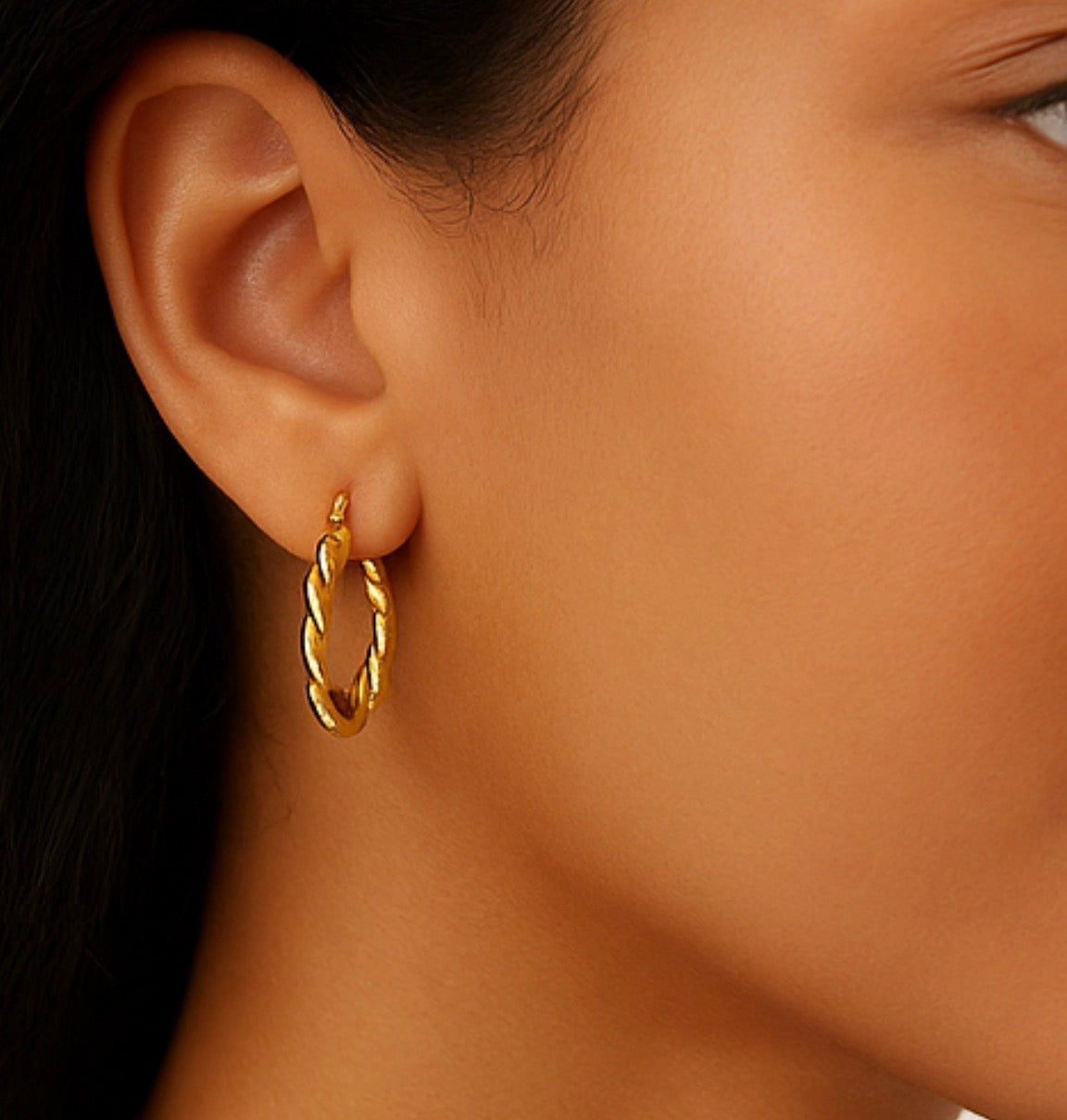20mm Twisted Hoop Gold Plated Earring - Waterproof