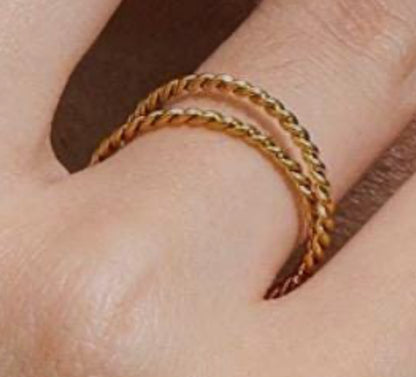 Stylish Double Layer Rope Cross Ring - Gold