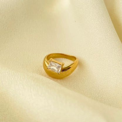 Cubic Zirconia Minimalist Ring - Gold