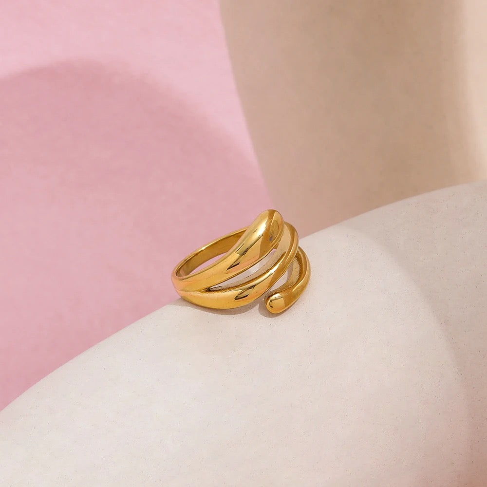 Elegant Multi-Layer Gold Ring