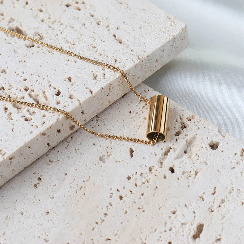 18k Gold Plated Tube Pendant Necklace