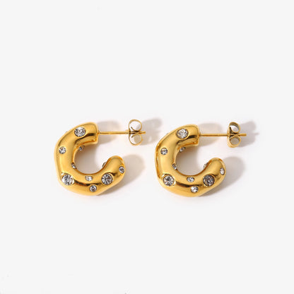 Chic Cubic Zircon Freshwater Pearl Huggies Earring