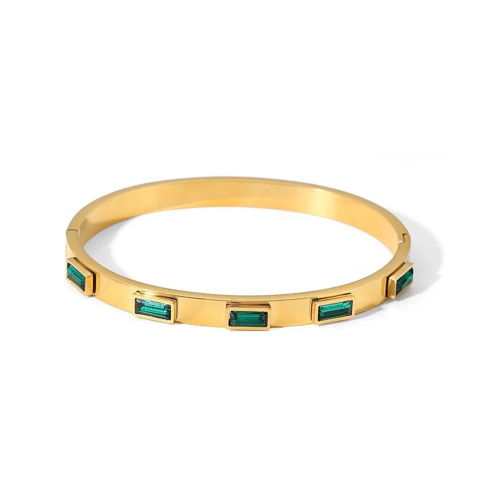 Chic Gold Bracelet with Green Stones