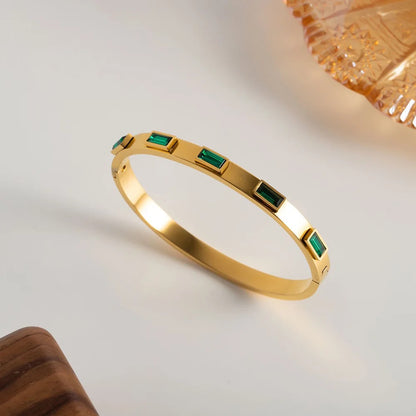 Chic Gold Bracelet with Green Stones