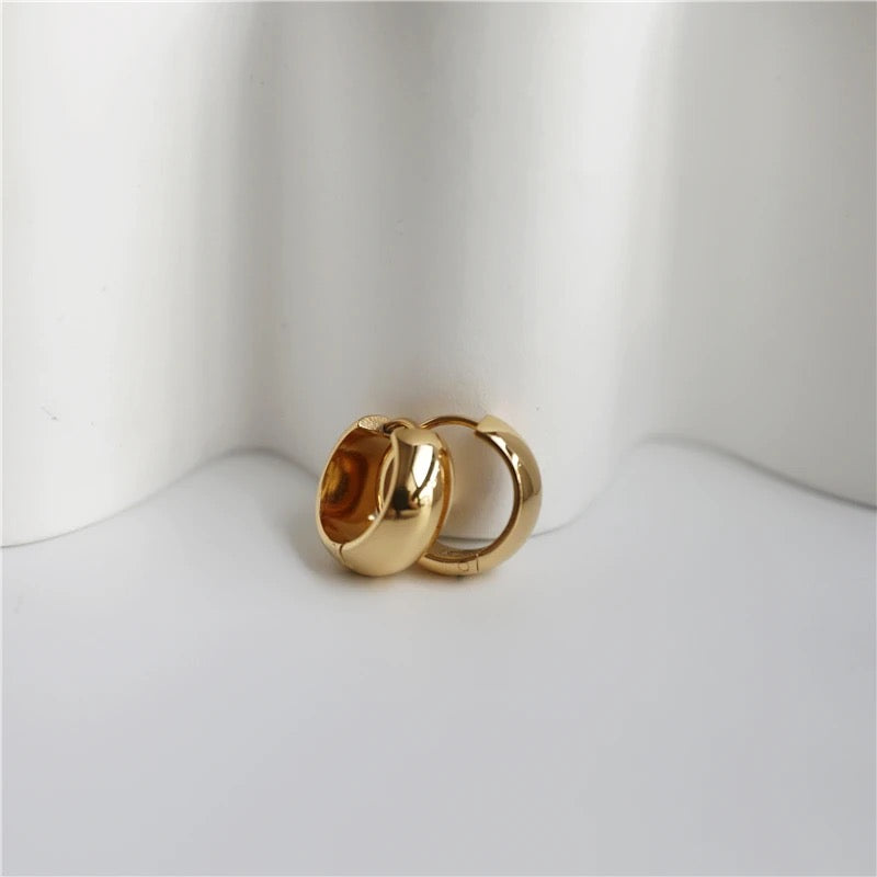 18K Gold Plated Waterproof Minimalist Hoop Earring