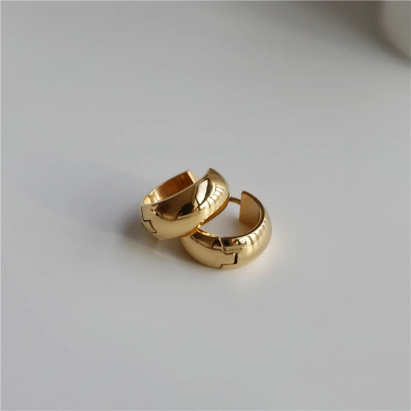 18K Gold Plated Waterproof Minimalist Hoop Earring