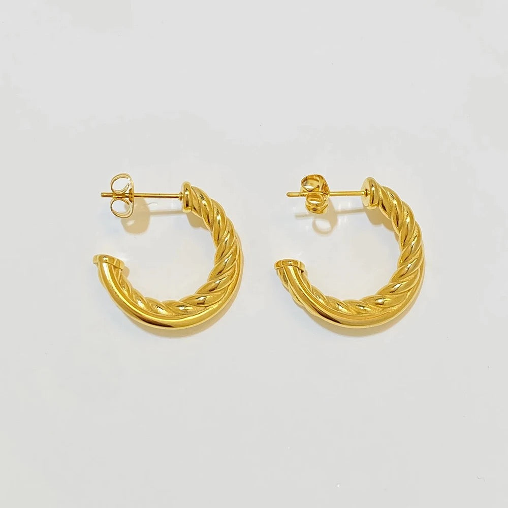 Stylish 20mm Twist Hoops Earrings - Waterproof