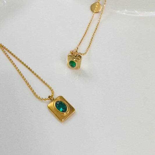 Small Zircon Pendant Necklace