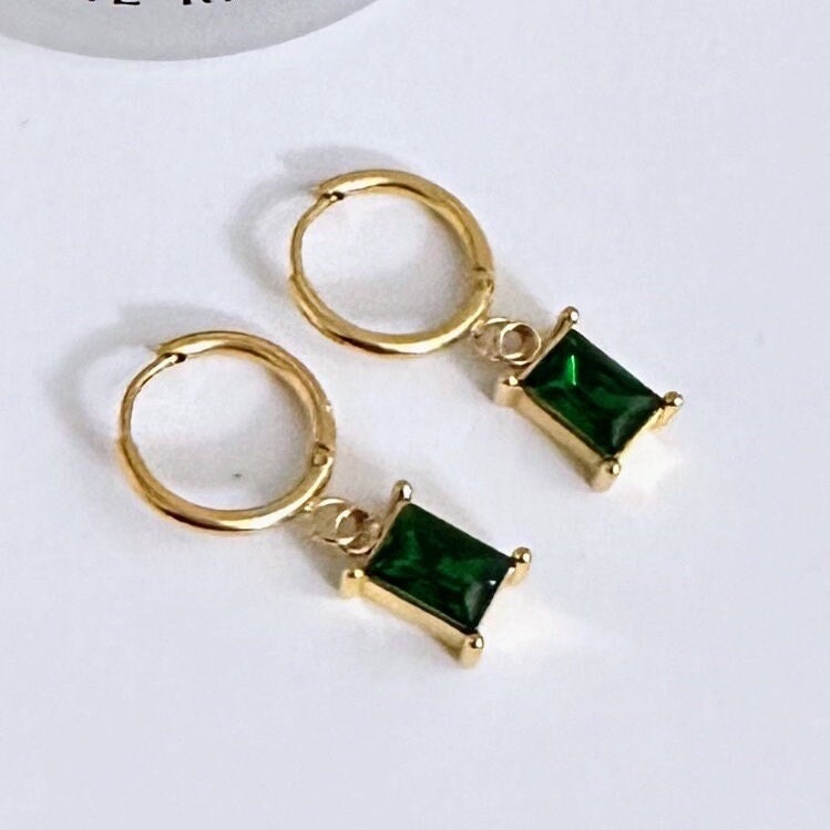 18K Gold Plated Simple Square Zircon Pendant Necklace For Women