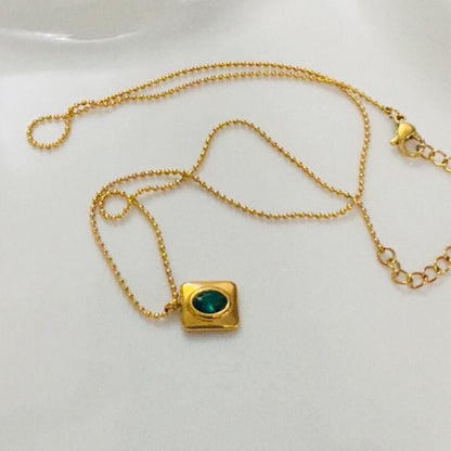 Small Zircon Pendant Necklace