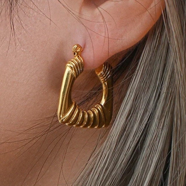 Big Square Hollow Hoop Earrings - Gold