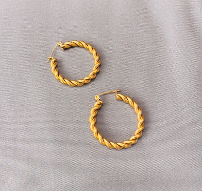 Beautiful Geometric Braided Twist Gold Hoop Earring