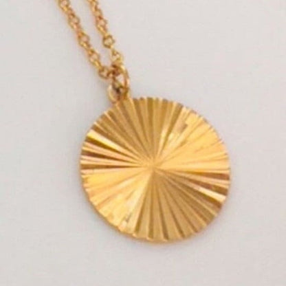 Classic Gold Coin Minimalist Necklace