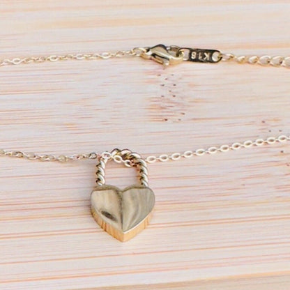 Dainty Gold Heart Pendant Minimalist Necklace