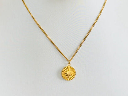 Round 18K Gold Sunshine Pendant Necklace